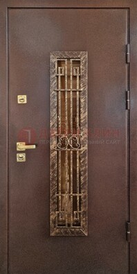 Металлическая дверь с порошковым напылением со стеклом и ковкой ДСК-110
